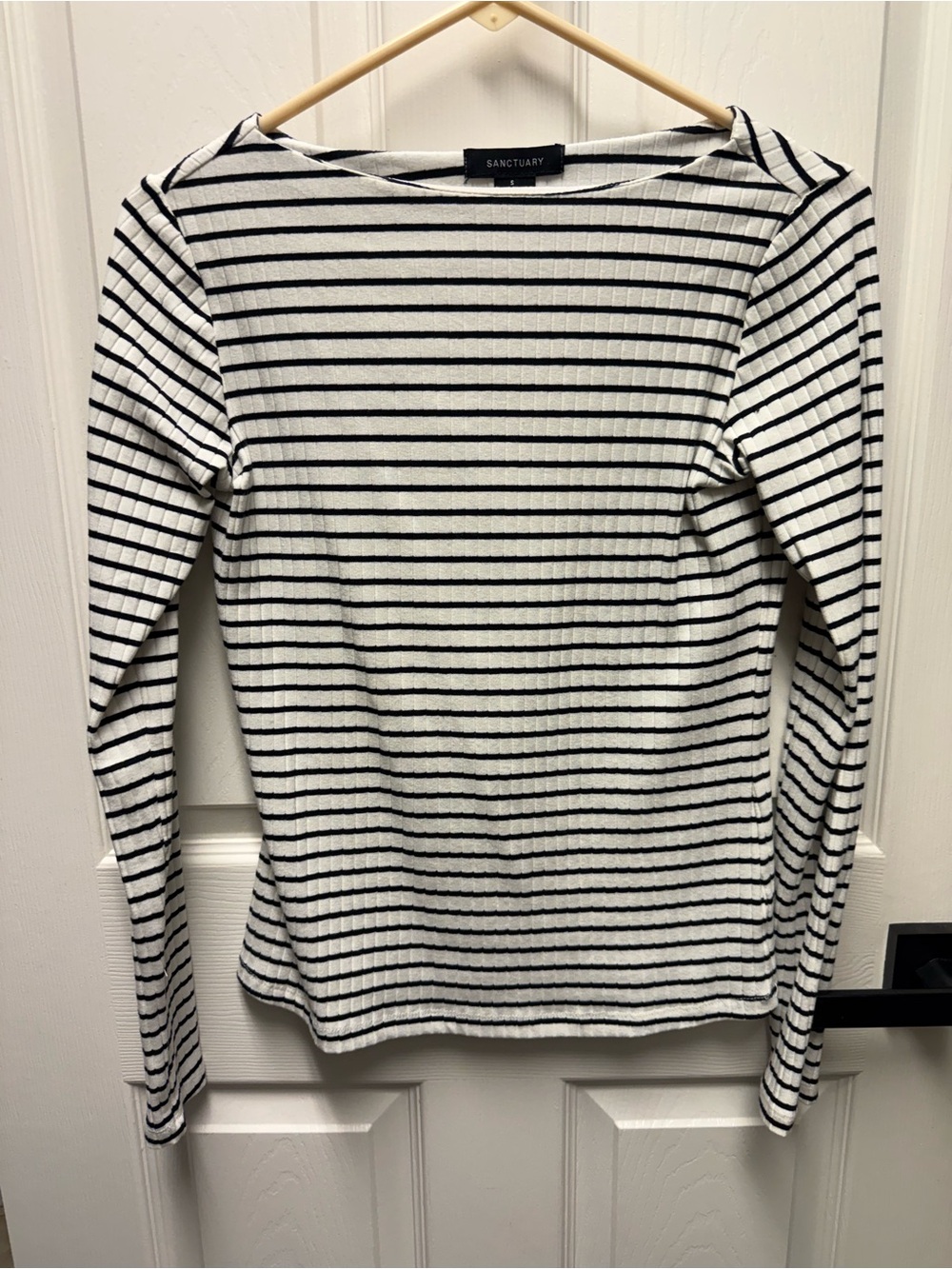 Sanctuary Black & White Striped Long Sleeve Boatneck Top
